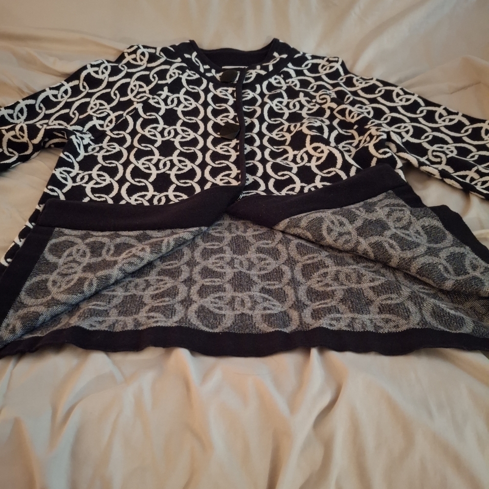 Christopher & Banks Women's Monochrome Knit Cardigan - Picture 9 of 10